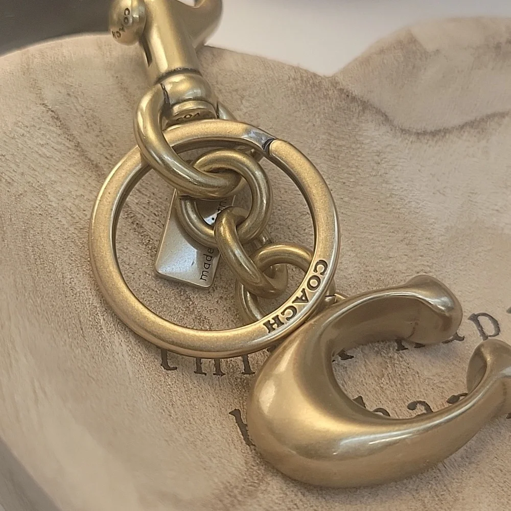 NWOT BRASS COACH C KEYCHAIN - Picture 2 of 8